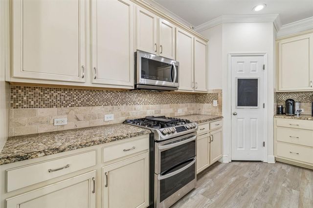 16214 BAYBERRY VIEW DRIVE, Lithia, FL 33547
