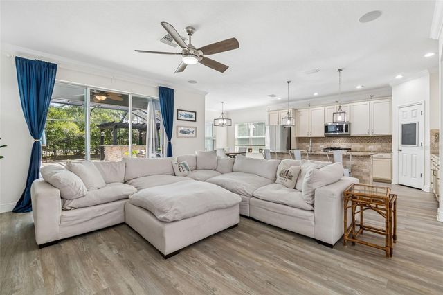 16214 BAYBERRY VIEW DRIVE, Lithia, FL 33547