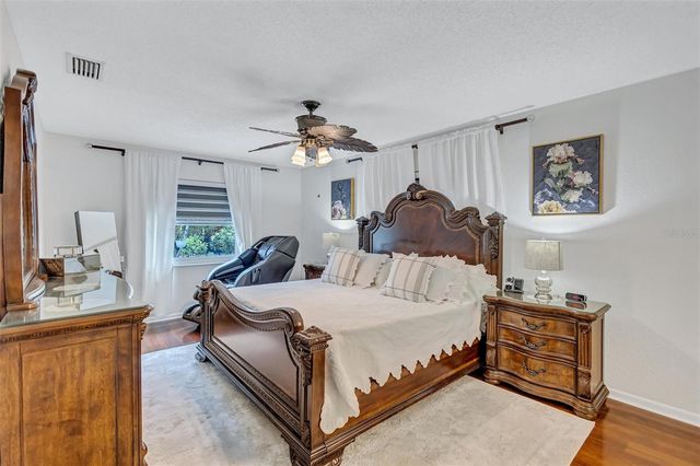 3437 35TH STREET N, St Petersburg, FL 33713