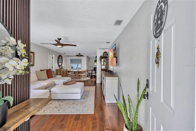 3437 35TH STREET N, St Petersburg, FL 33713