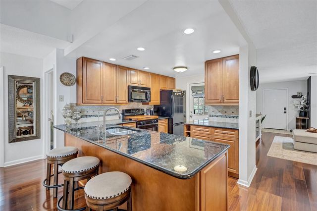 3437 35TH STREET N, St Petersburg, FL 33713