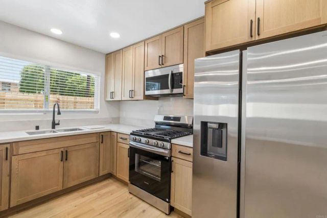 8 S Francis Street, San Diego, CA 92113