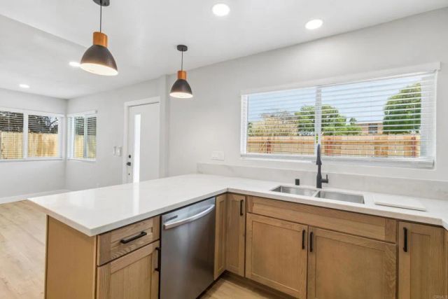 8 S Francis Street, San Diego, CA 92113