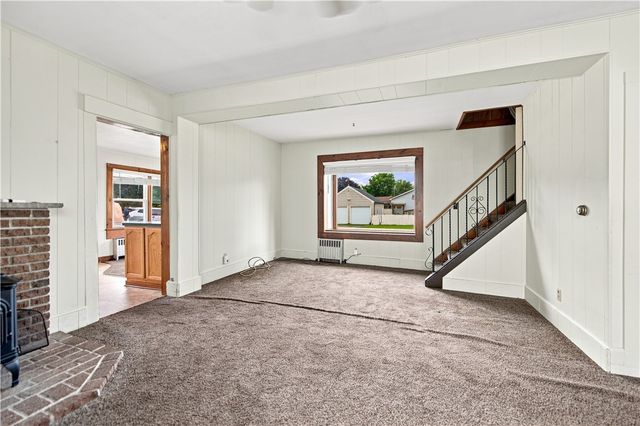 110 Braddock Road, Greece, NY 14612