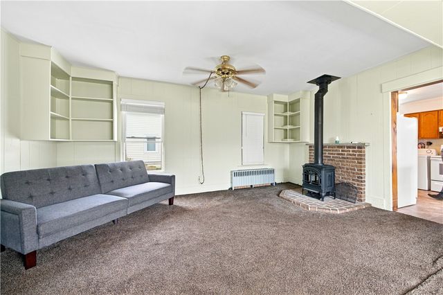 110 Braddock Road, Greece, NY 14612