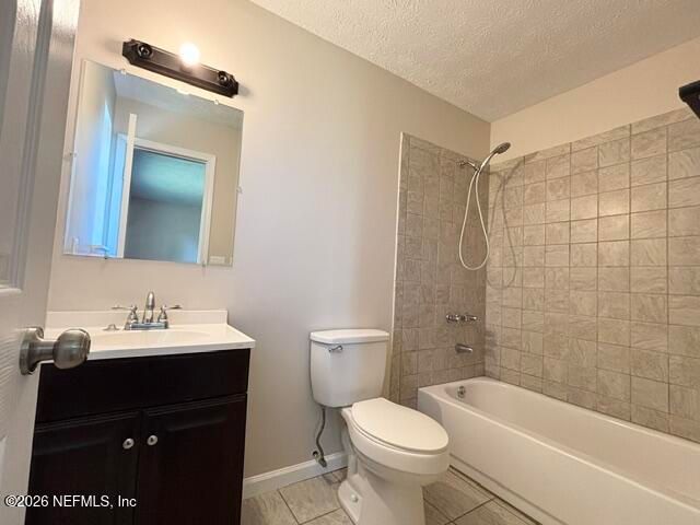1747 PAPAYA Drive N, Orange Park, FL 32073