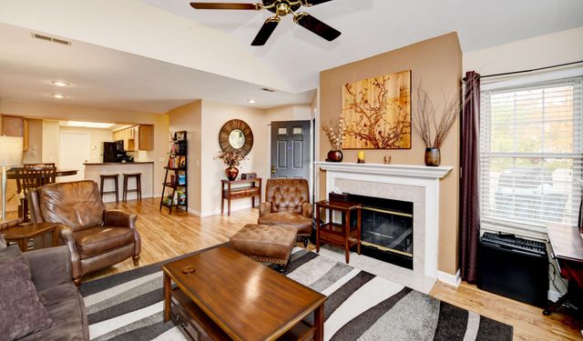 2263 Willowside Lane, Grove City, OH 43123