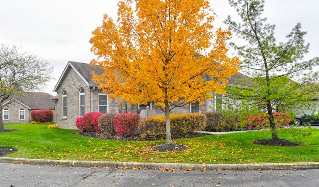 2263 Willowside Lane, Grove City, OH 43123