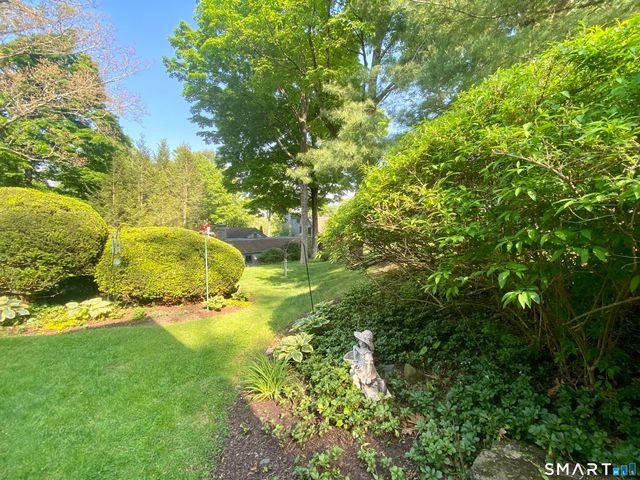 139 Heritage Village B, Southbury, CT 06488