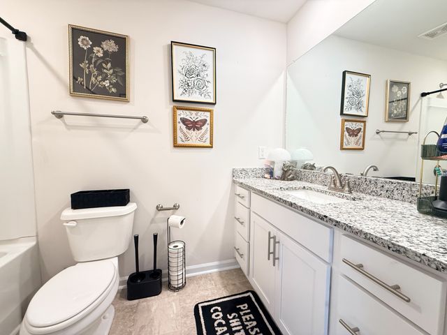 943 Wall St, Clarksville, TN 37040