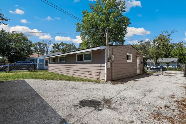 253 Tiverton Lane, Steger, IL 60475