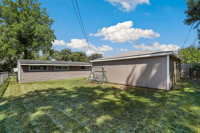 253 Tiverton Lane, Steger, IL 60475