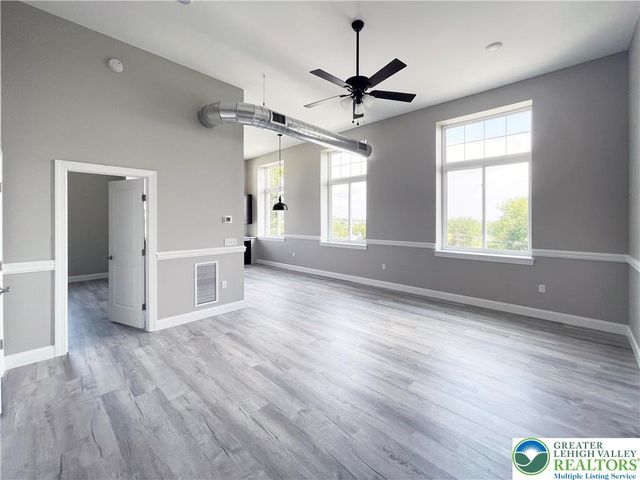 216 Penn Street 8, Bath Boro, PA 18014