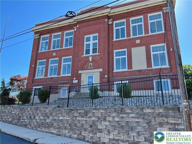 216 Penn Street 8, Bath Boro, PA 18014