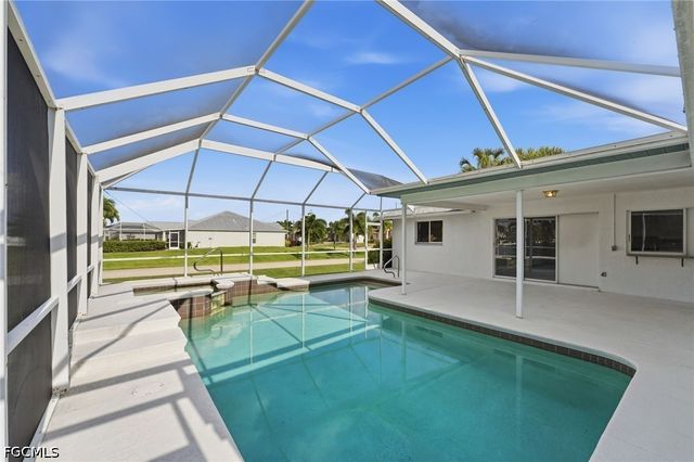 2601 SW 37th TER, Cape Coral, FL 33914