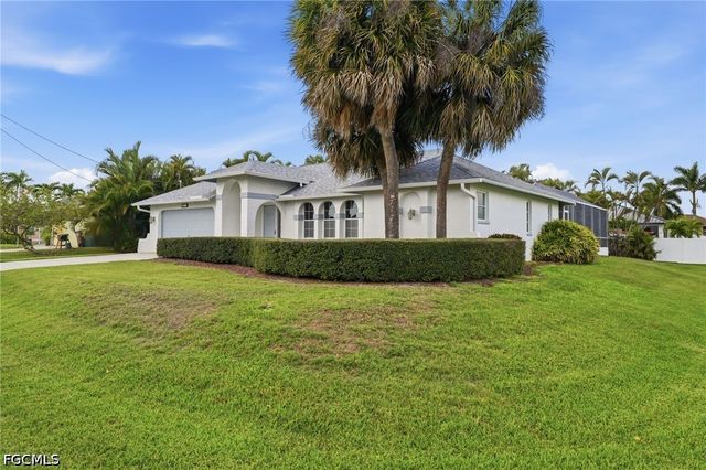 2601 SW 37th TER, Cape Coral, FL 33914