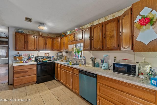 73 Rouse Road, Hattiesburg, MS 39401