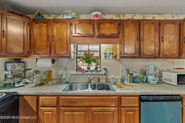 73 Rouse Road, Hattiesburg, MS 39401