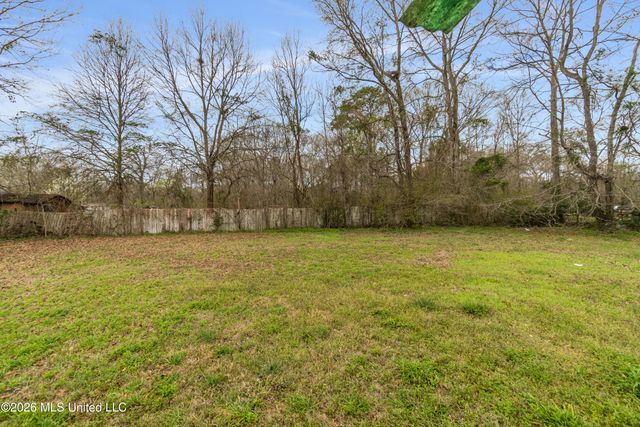 73 Rouse Road, Hattiesburg, MS 39401