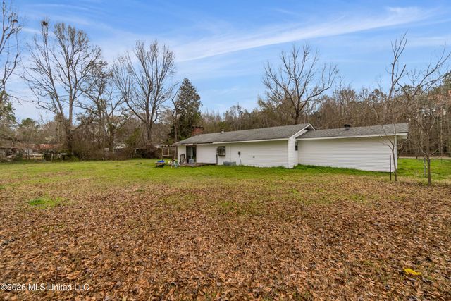 73 Rouse Road, Hattiesburg, MS 39401