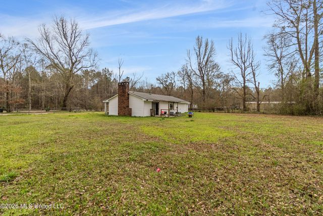 73 Rouse Road, Hattiesburg, MS 39401