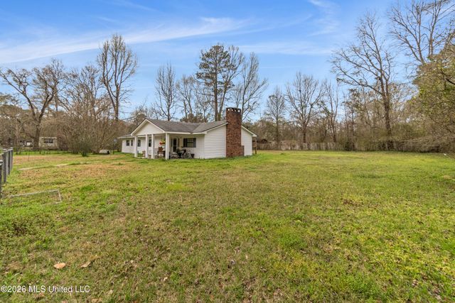 73 Rouse Road, Hattiesburg, MS 39401