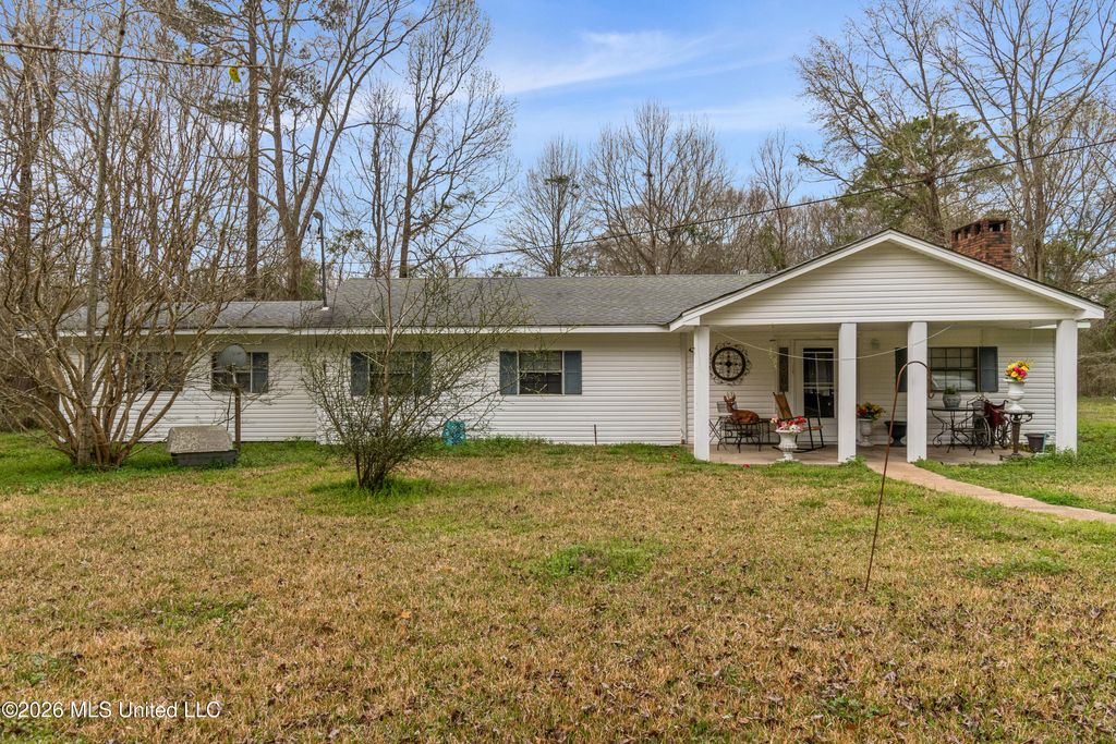 73 Rouse Road, Hattiesburg, MS 39401