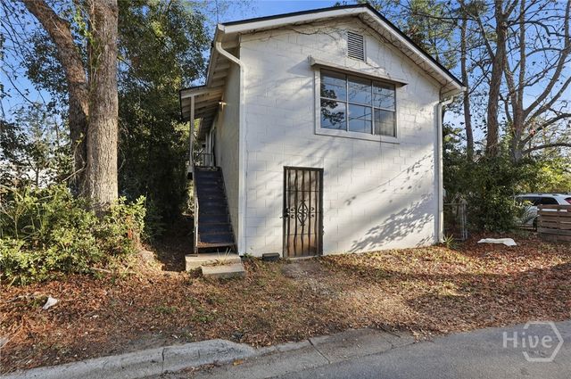 1303 E 33rd Street Upper Carriage House, Savannah, GA 31404