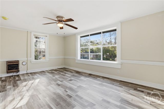 1303 E 33rd Street Upper Carriage House, Savannah, GA 31404