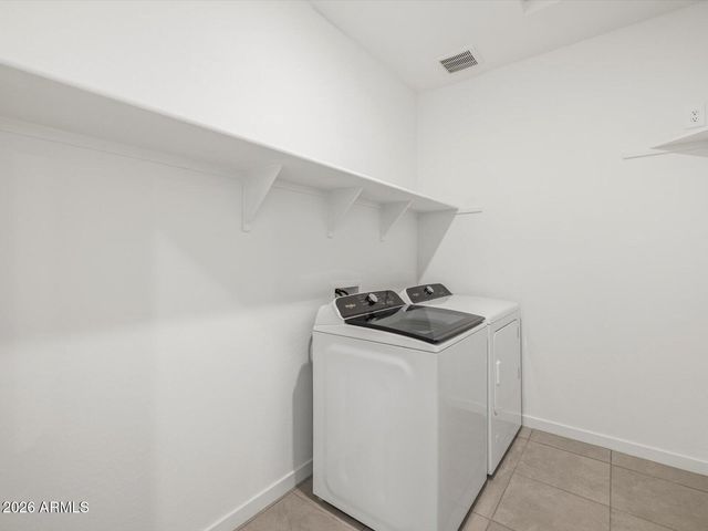 17650 W WOODLANDS Avenue, Goodyear, AZ 85338