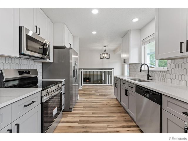 2719 18th Street Road, Greeley, CO 80634