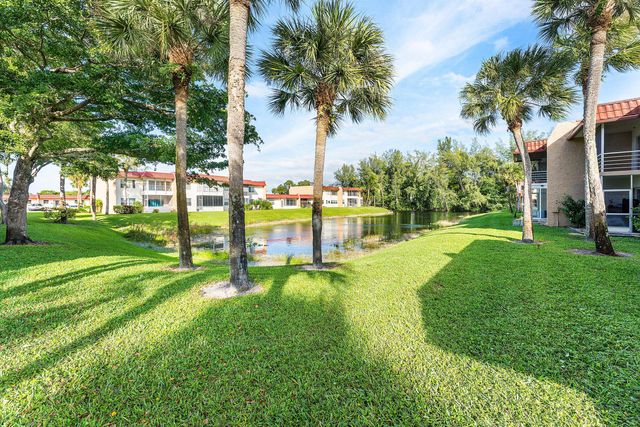 201 Lake Dora Drive, West Palm Beach, FL 33411