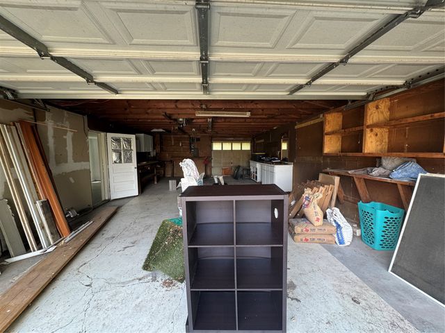 1301 Sharondale Street, Fort Worth, TX 76115