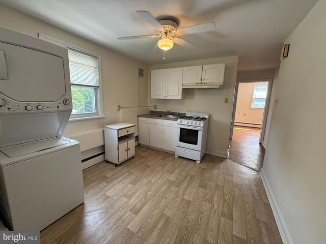 410 PAOLI AVE, Philadelphia, PA 19128