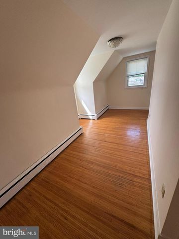 410 PAOLI AVE, Philadelphia, PA 19128