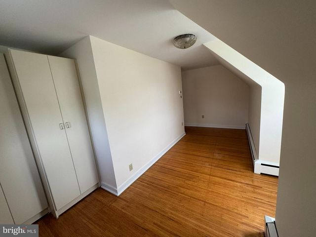 410 PAOLI AVE, Philadelphia, PA 19128