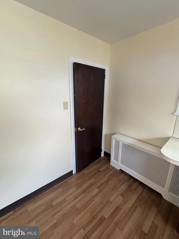 410 PAOLI AVE, Philadelphia, PA 19128