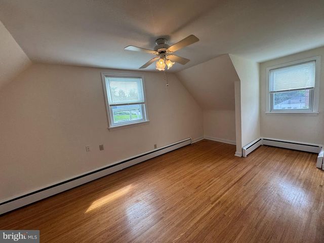 410 PAOLI AVE, Philadelphia, PA 19128