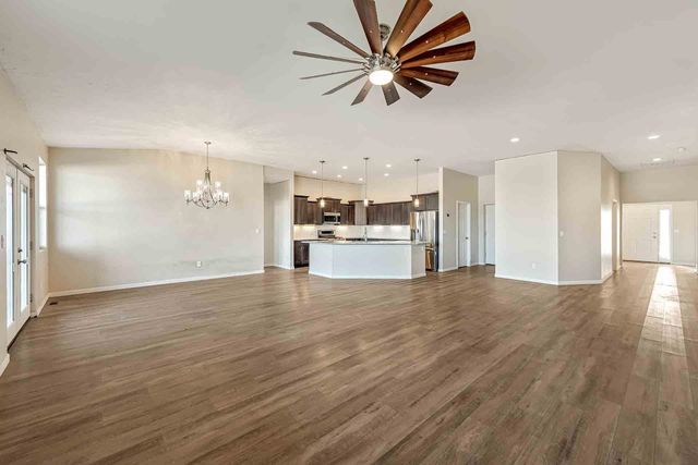 1305 Raymond Court, Loma, CO 81524