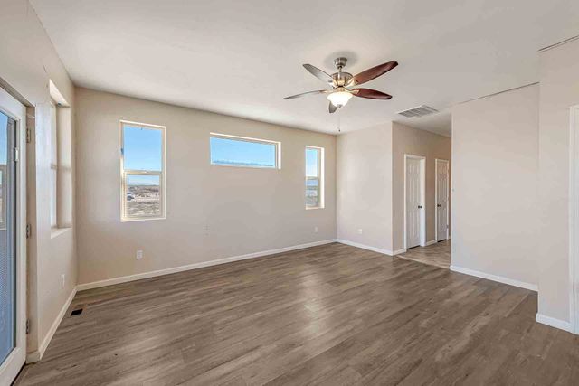 1305 Raymond Court, Loma, CO 81524