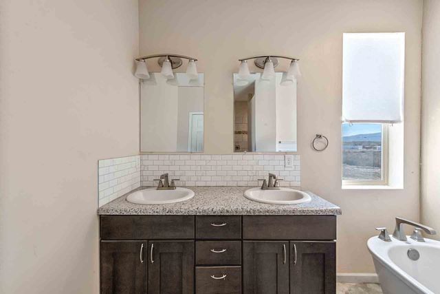 1305 Raymond Court, Loma, CO 81524