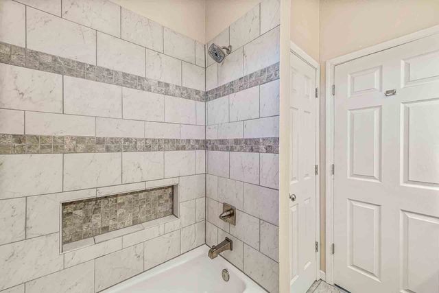 1305 Raymond Court, Loma, CO 81524