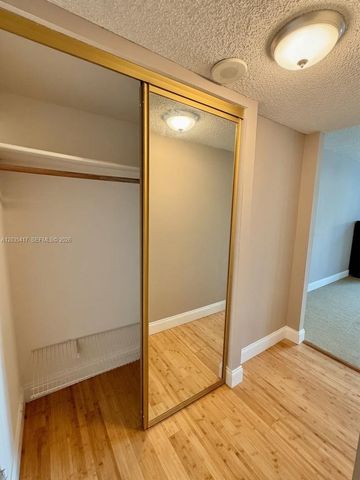 2801 NE 183rd Street 202W, Aventura, FL 33160