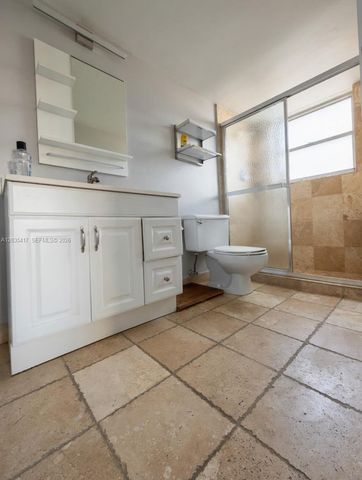 2801 NE 183rd Street 202W, Aventura, FL 33160