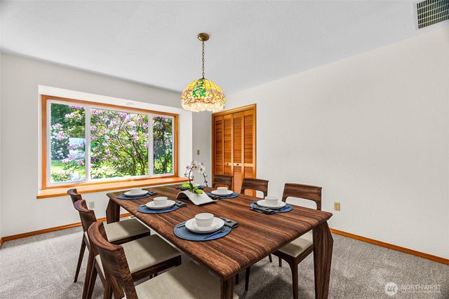10140 Case Road SW, Olympia, WA 98512