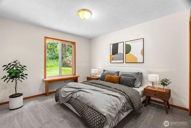 10140 Case Road SW, Olympia, WA 98512