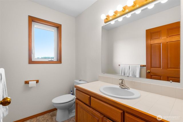 10140 Case Road SW, Olympia, WA 98512