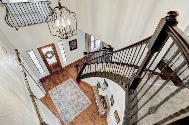 111 Roberts CIR, Georgetown, TX 78633