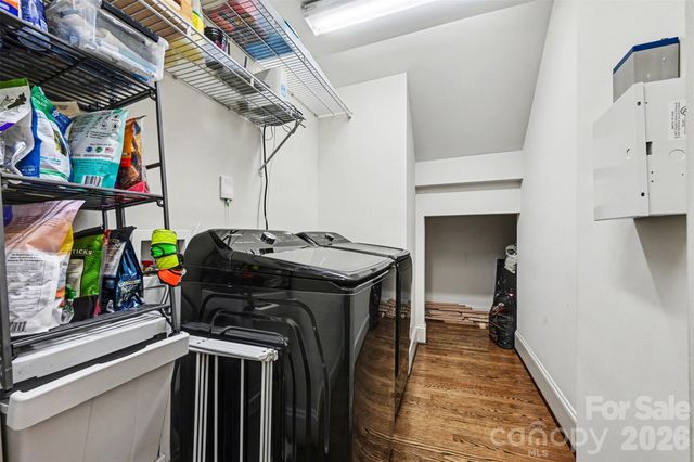 1804 Dearmon Drive, Charlotte, NC 28205