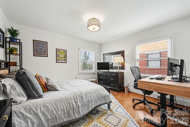 1804 Dearmon Drive, Charlotte, NC 28205